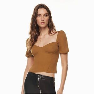 Aritzia Wilfred Sz XS Novella Mustard Brown Short Sleeves Blouse